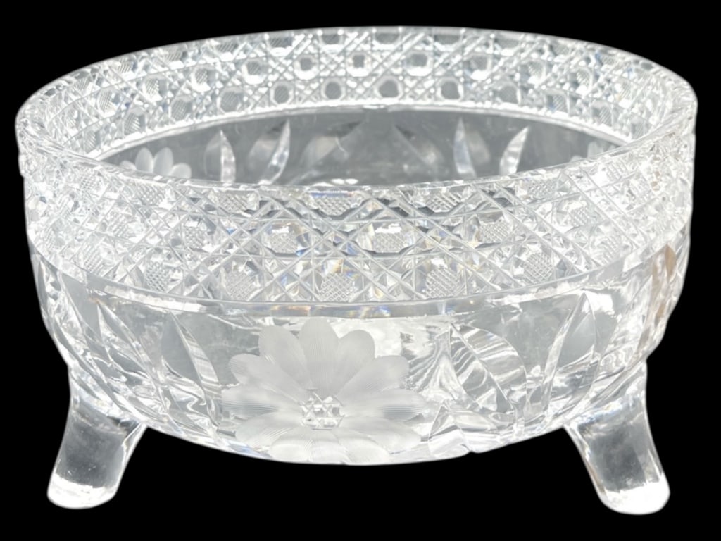 FOOTED CUT CRYSTAL BOWL WITH FLORAL ENGRAVING (1 of 4)
