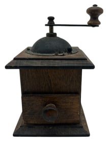 VINTAGE HAND-CRANK COFFEE GRINDER 5"