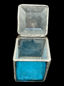 SMALL SQUARE STAINED GLASS BOX 2"