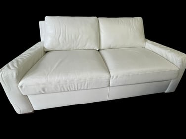 AMERICAN LEATHER SLEEPER SOFA