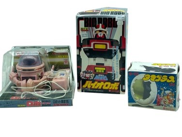 JAPANESE TRANSFORMER STYLE ROBOTS IN BOX