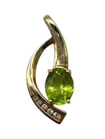 14K YELLOW GOLD & PERIDOT PENDANT 2.4G