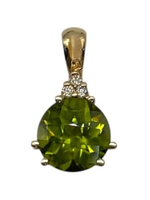 14K GOLD PERDOT AND DIAMOND PENDANT 2.1G