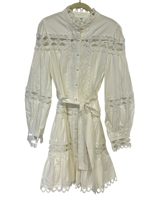 JJ'S FAIRYLAND WHITE EYELET MINI DRESS SZ MED (1 of 3)