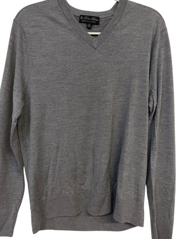 BROOKS BROTHERS MERINO V-NECK SWEATER M (1 of 4)
