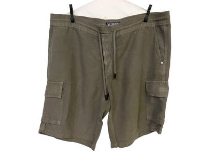 VILEBREQUIN MEN’S OLIVE GREEN LINEN CARGO SHORTS: VILEBREQUIN MEN’S OLIVE GREEN LINEN CARGO SHORTS _x005F -VERY GOOD PRE OWNED CONDITION_x005F -RECENTLY DRY CLEANED_x005F -SIZE XL_x005F -HIGH-END CASUAL SHORTS MADE FROM BREATHABLE LINEN IN A VERSAT