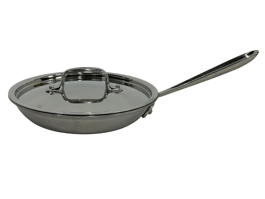 ALL-CLAD STAINLESS 3 PLY SAUTE PAN WITH LID 4QT (1 of 5)