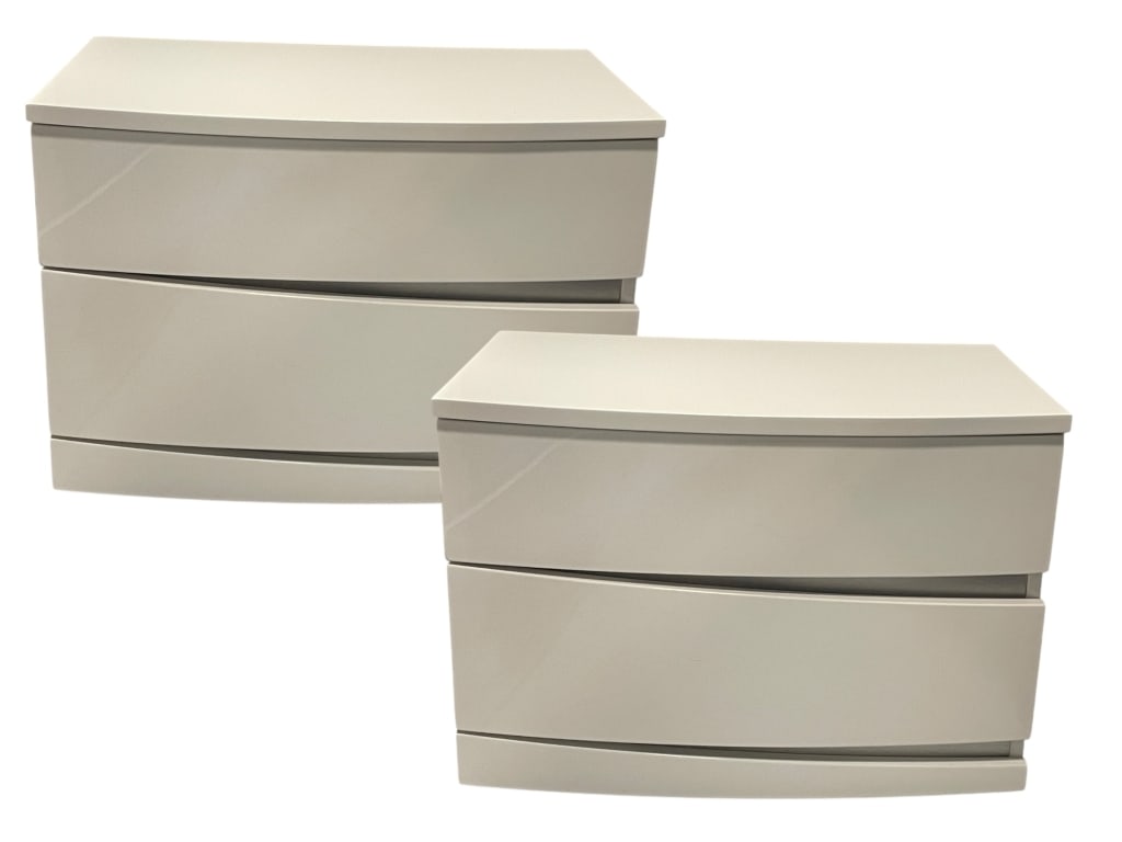 PAIR OF MODERN WHITE HIGH GLOSS NIGHTSTANDS 23.5" (1 of 4)