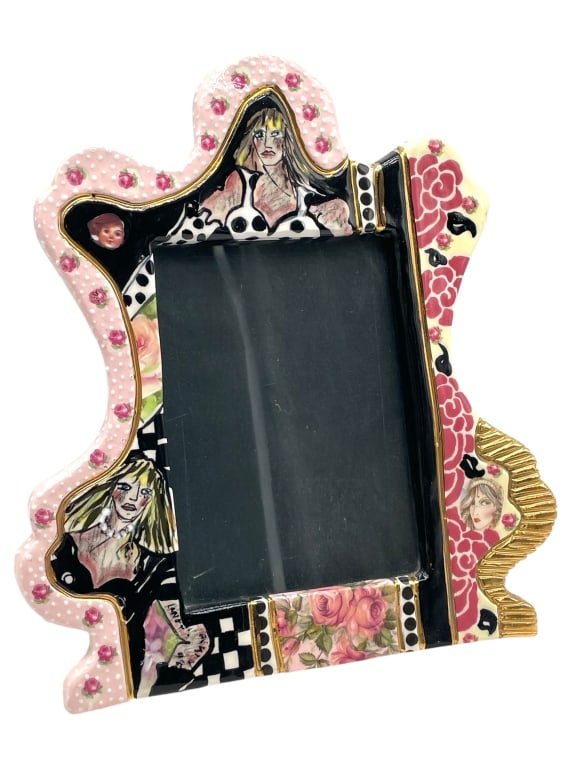 LANEY OXMAN WHIMSICAL CERAMIC PICTURE FRAME (1 of 5)