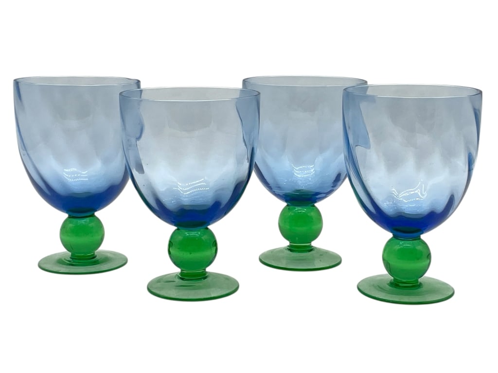 4 BLUE AND GREEN ART GLASS GOBLETS: 4 BLUE AND GREEN ART GLASS GOBLETS -VERY GOOD PRE OWNED CONDITION -SET OF 4 GLASSES -APPROX 5" -VIBRANT SET OF FOUR HAND-BLOWN ART GLASS GOBLETS FEATURING LIGHT COBALT BLUE BOWLS AND BRIGHT GREEN BALL