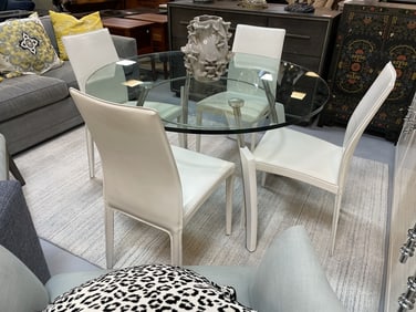 MODERN GLASS DINING W 4 LEATHER WRAPPED CHAIRS