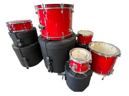 FIVE-PIECE YAMAHA RYDEEN DRUM SHELL PACK   W CASES: FIVE-PIECE YAMAHA RYDEEN DRUM SHELL PACK IN A STRIKING RED FINISH | THIS SET INCLUDES A BASS DRUM, TWO RACK TOMS, A FLOOR TOM, AND A SNARE DRUM, ALL FEATURING SHINY CHROME HARDWARE INCLUDING LUGS AND