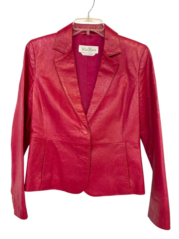 MAX MARA RED EMBOSSED LEATHER BLAZER: MAX MARA RED EMBOSSED LEATHER BLAZER -GOOD PRE OWNED CONDITION, SOME STAINS (SEE PHOTOS) -APPROX SIZE SMALL -STRIKING DESIGNER BLAZER BY MAX MARA, CRAFTED IN VIBRANT RED EMBOSSED LEATHER WITH A SUBTLE
