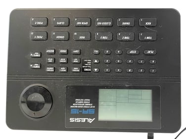 ALESIS SR-16 STEREO DRUM MACHINE