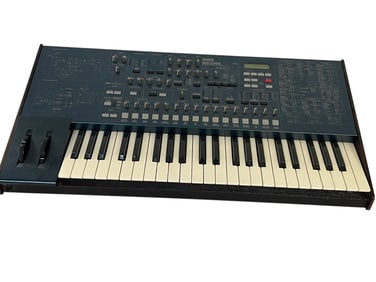 KORG MS2000 SYNTHESIZER KEYBOARD