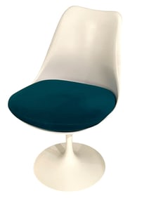 KNOLL STUDIO 1957 TULIP CHAIR
