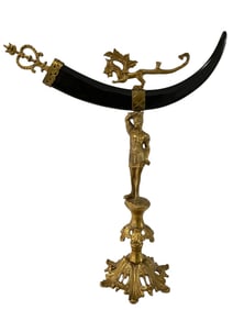 DECORATIVE ISLAMIC SWORD HOLDER ON STAND