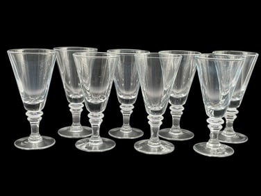 8 CLEAR GLASS STEMMED WATER OR WINE GOBLETS