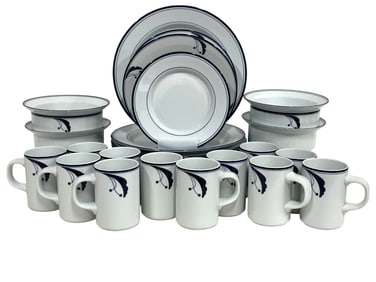 29 PC DANSK FLORA PORCELAIN DINNERWARE SET