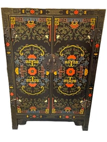 POLYCHROMATIC CHINESE LACQUERED CABINET 41"