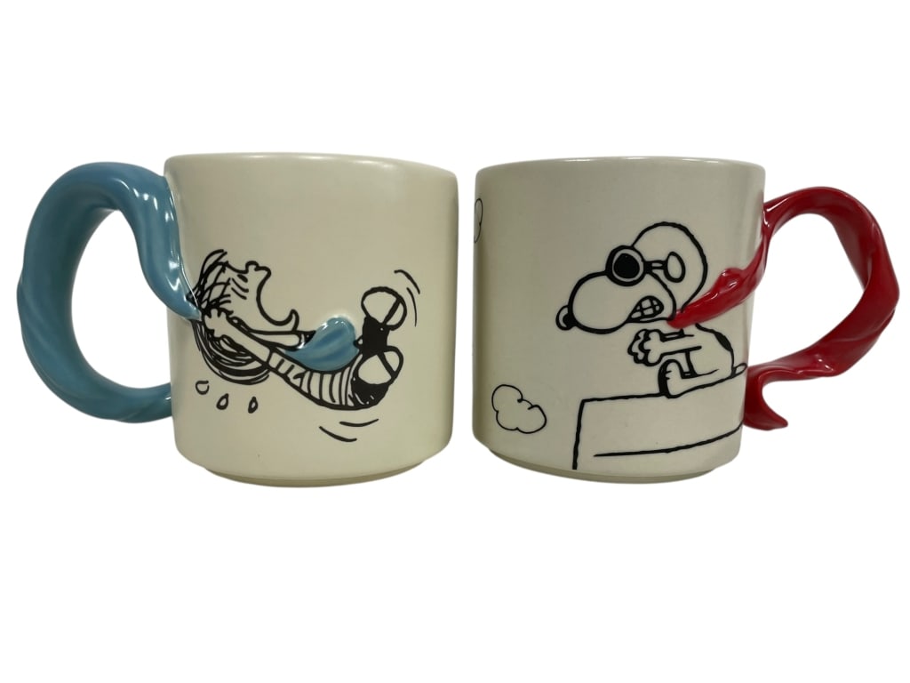 PAIR OF VINTAGE PEANUTS HALLMARK SNOOPY MUGS (1 of 7)