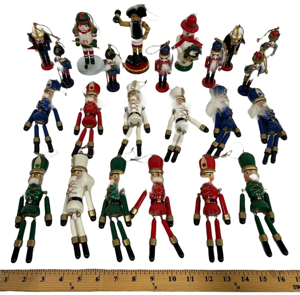 LOT OF 23 VINTAGE WOODEN NUTCRACKER ORNAMENTS (1 of 5)