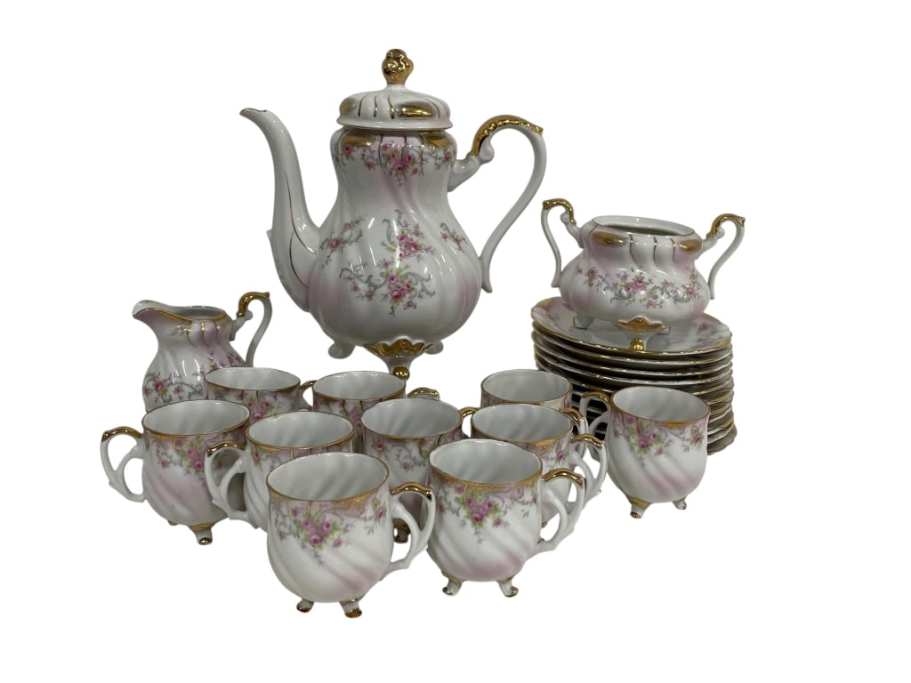 24 PIECE LEFTON HERITAGE ROSE CHINA TEA SET (1 of 10)