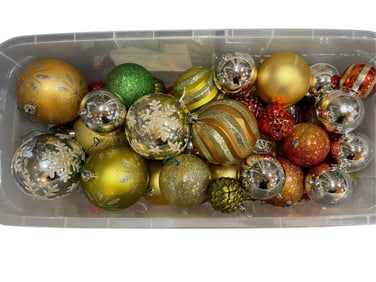 LARGE LOT OF MIXED CHRISTMAS ORNAMENTS