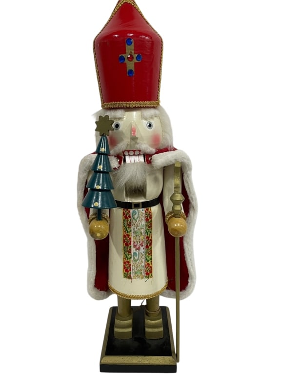 LARGE GERMAN STYLE BISHOP NUTCRACKER FIGURE 20" (1 of 5)