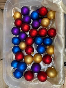 VINTAGE MATTE PEARL COLORFUL HOLIDAY ORNAMENTS
