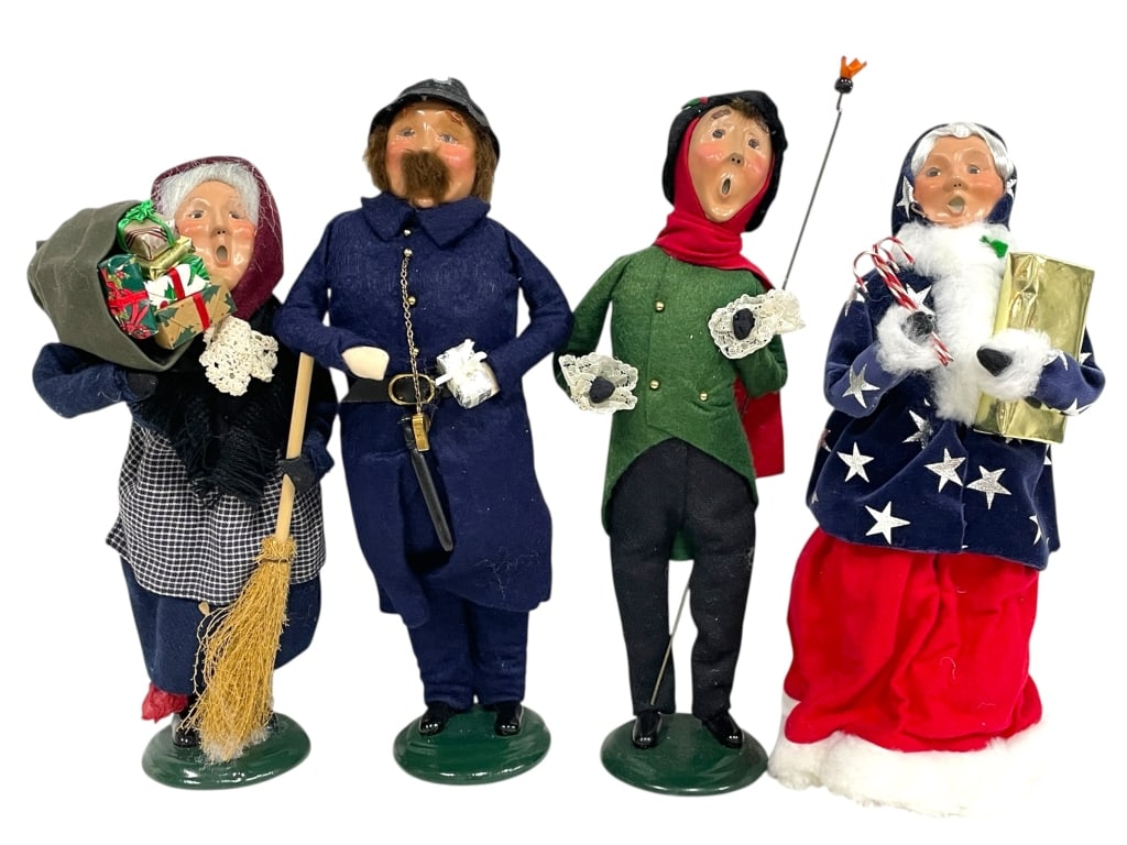 SET OF 4 BYERS’ CHOICE CHRISTMAS CAROLER FIGURINES: SET OF 4 BYERS’ CHOICE CHRISTMAS CAROLER FIGURINES_x005F -GOOD PRE OWNED CONDITION, SEE PHOTOS_x005F -APPROX 12" TO 13" TALL_x005F -FESTIVE HOLIDAY CHARACTERS INCLUDING AN ELDERLY WOMAN WITH GIFT SA