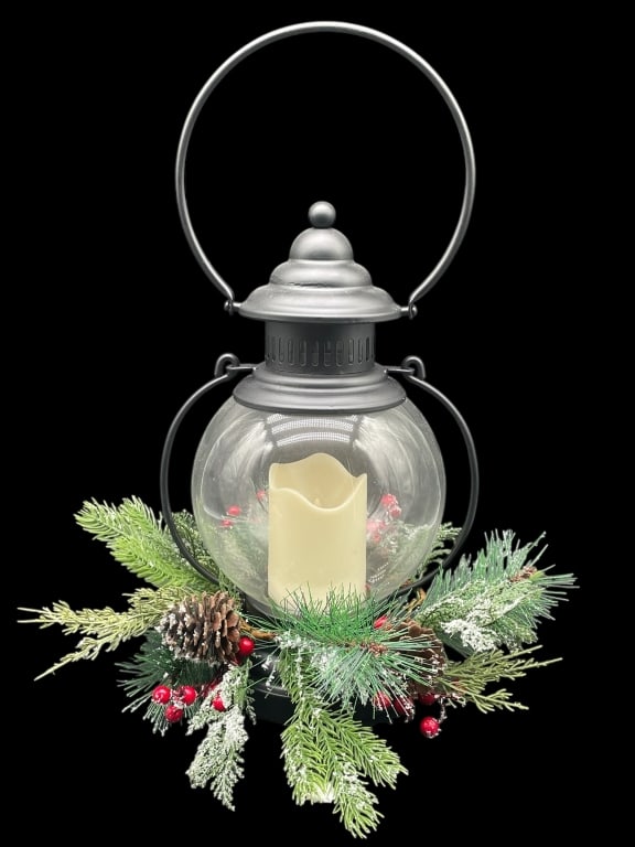 LANTERN WITH WINTER HOLIDAY ACCENTS 22": BLACK METAL AND GLASS LANTERN WITH WINTER HOLIDAY ACCENTS_x005F -VERY GOOD PRE OWNED CONDITION, UNTESTED_x005F -APPROX 13" X 22"_x005F -FEATURES A ROUND CLEAR GLASS GLOBE ENCLOSED IN A BLACK METAL FRA