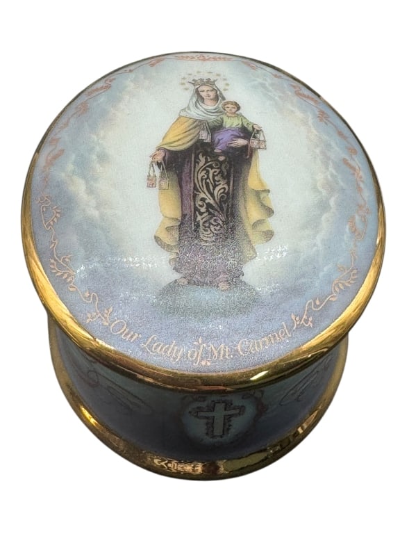 OUR LADY OF MT. CARMEL MUSIC BOX: OUR LADY OF MT. CARMEL MUSIC BOXARDLEIGH ELLIOTT PORCELAIN MUSIC BOX TITLED “OUR LADY OF MT. CARMEL”, SIXTH ISSUE IN THE VISIONS OF OUR LADY SERIES BY HECTOR GARRIDO. ISSUED IN 1995. DECORATED