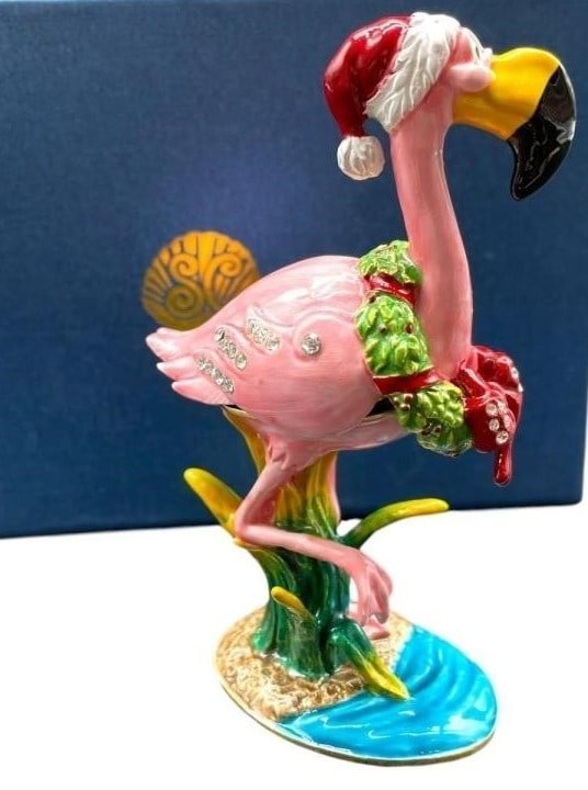 JAY STRONGWATER STYLE FLAMINGO TRINKET BOX NWB: JAY STRONGWATER STYLE FLAMINGO TRINKET BOX NWB_x005F -3" APPROX_x005F -NEW WITH BOX_x005F -082125_x005F _x005F _x005F _x005F _x005F _x005F _x005F _x005F By bidding on this item, you have read, underst