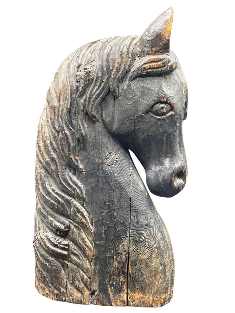 RUSTIC POLYCHROME CARVED WOOD HORSE HEAD 20": RUSTIC POLYCHROME CARVED WOOD HORSE HEAD -20" X 10" X 5" APPROX -GOOD PRE OWNED CONDITION, CHIP TO EAR, SEE PHOTO -DP12224 / 082625 By bidding on this item, you have read, understand, and agree to the