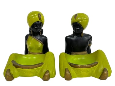 PAIR OF BLACKAMOOR GENIE DISHES 7.5"