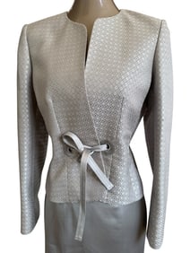 NIPON BOUTIQUE THREE-PIECE SILVER SUIT SZ 4