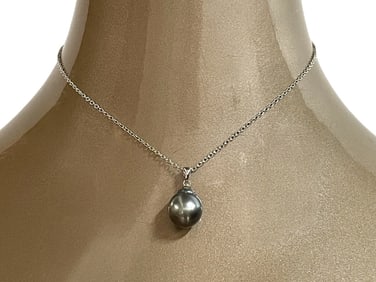 STERLING SILVER NECKLACE W/ BLACK PEARL 4.44G