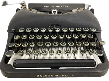 VINTAGE REMINGTON RAND DELUXE SERIES 5 TYPEWRITER