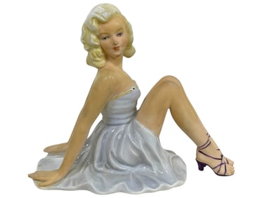 MARILYN MONROE PORCELAIN FIGURINE 7"