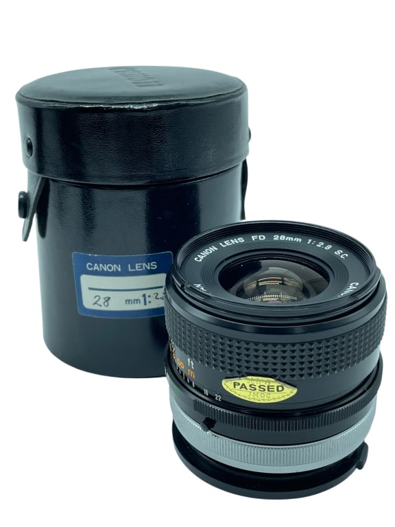 VINTAGE CANON FD 28MM F/2.8 S.C. WIDE ANGLE LENS (1 of 6)