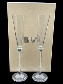 OLEG CASSINI CRYSTAL CHAMPAGNE FLUTES IN BOX
