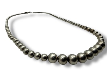 VINTAGE SILVER BEAD NECKLACE - 18"