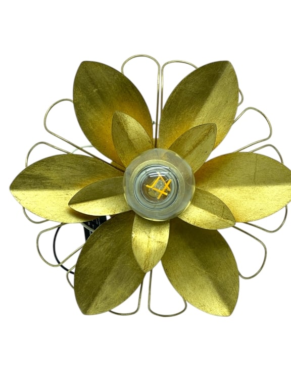 BRASS FLOWER WALL SCONCE 8.5" (1 of 5)