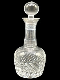 CUT CRYSTAL DECANTER WITH STOPPER 10"