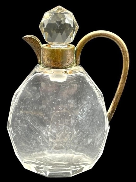 VTG FACETED CRYSTAL MINI PITCHER LID &BRASS HANDLE (1 of 6)