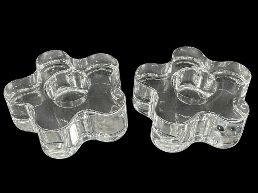 2 ORREFORS CRYSTAL FLOWER CANDLE HOLDERS 4" (1 of 6)