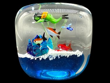 MURANO STYLE ART GLASS AQUARIUM PAPERWEIGHT