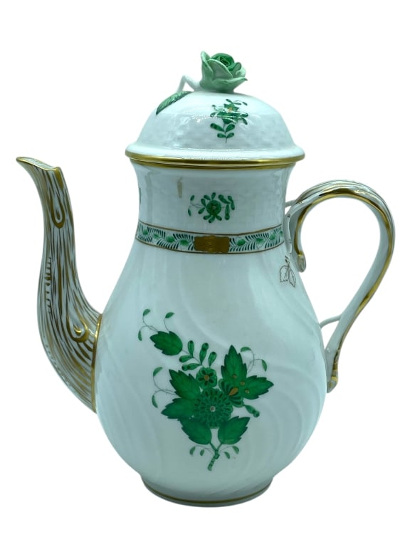 HEREND HUNGARY CHINESE BOUQUET GREE COFFEE/TEA POT (1 of 7)