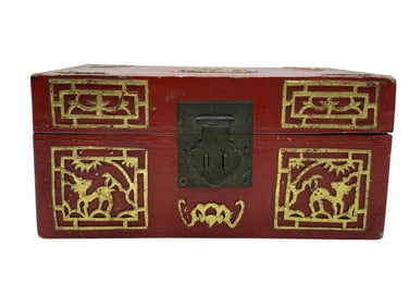 CHINESE RED AND GOLD LACQUERED BOX 10.5"